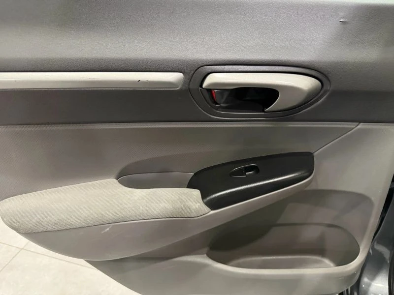 2009 Honda Civic 8th Gen - Image 10 of 12