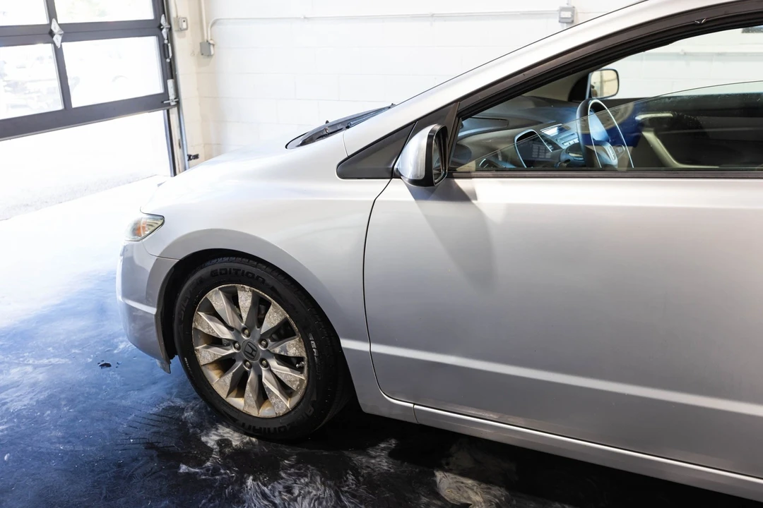 2009 Honda Civic 8th Gen - Image 4 of 12