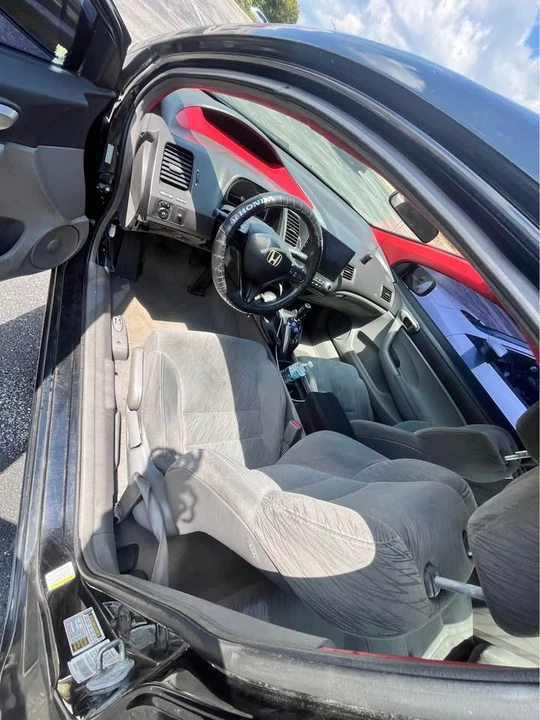 2009 Honda Civic 8th Gen - Image 14 of 20