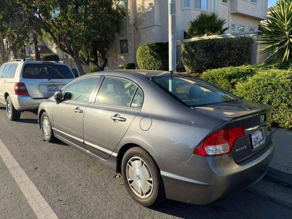 2009 Honda Civic 8th Gen - Image 4 of 8