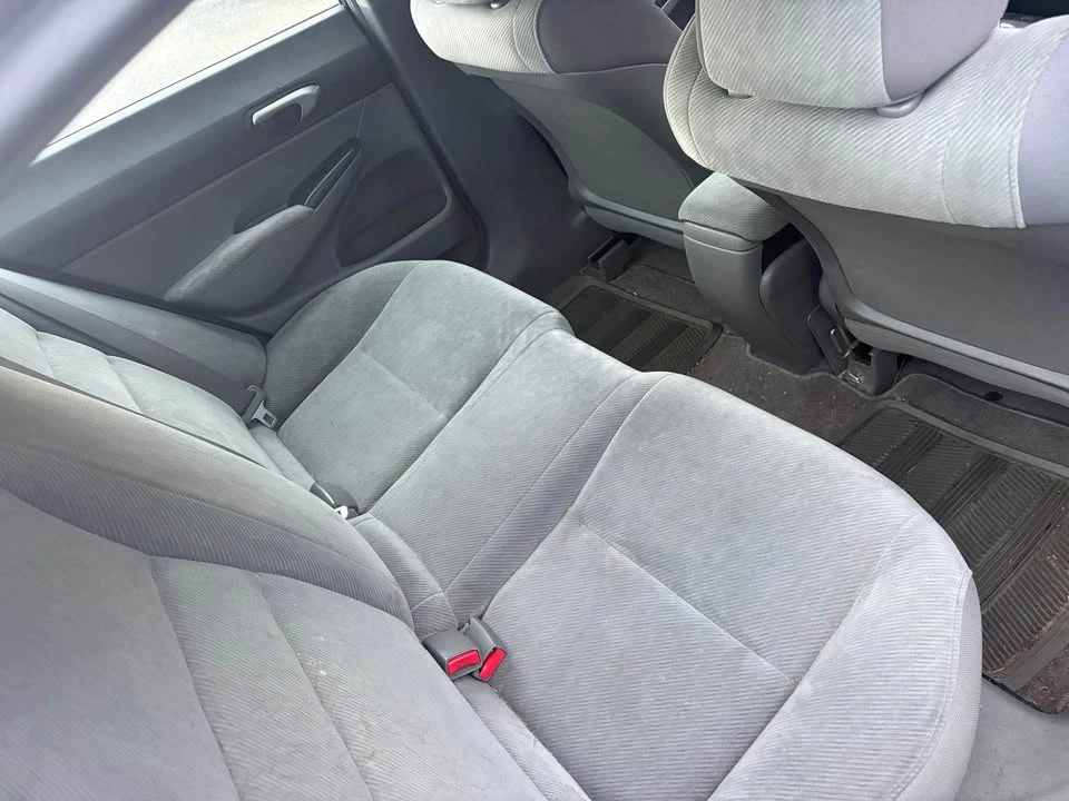 2009 Honda Civic 8th Gen - Image 8 of 8