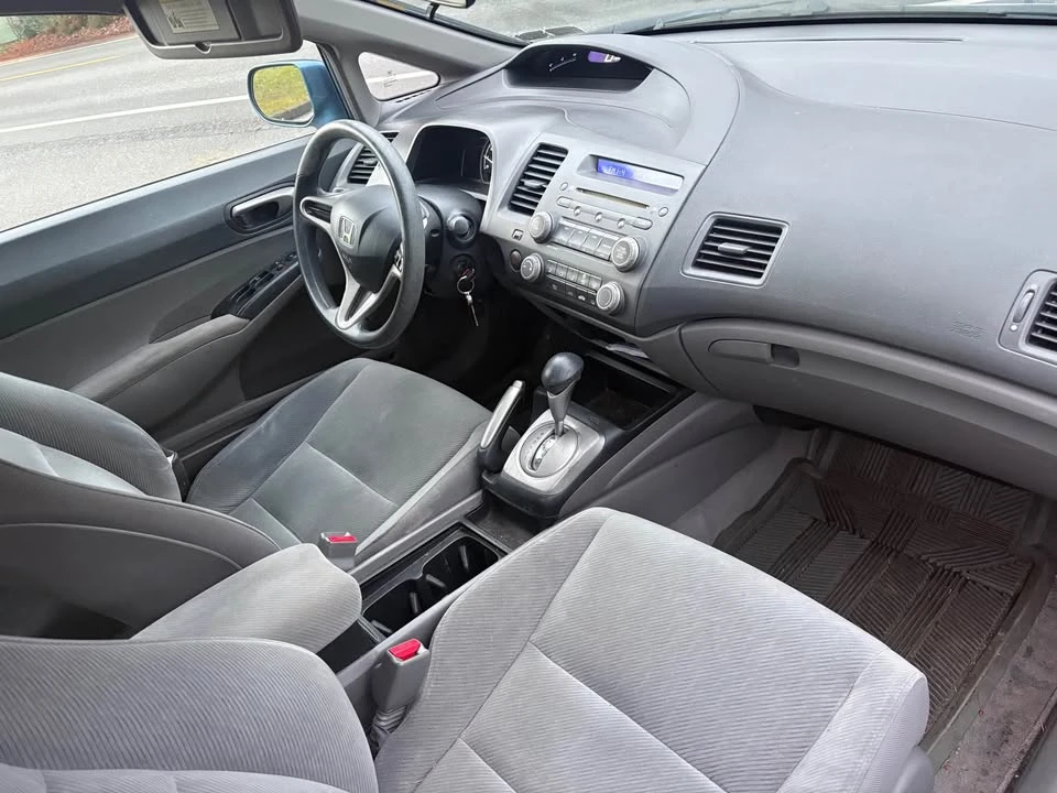2009 Honda Civic 8th Gen - Image 7 of 8