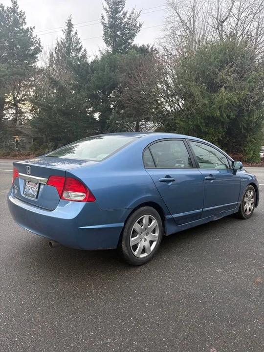 2009 Honda Civic 8th Gen - Image 3 of 8