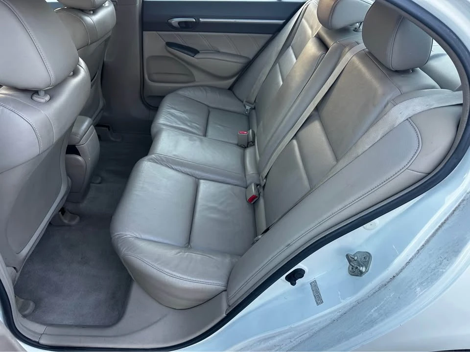 2009 Honda Civic 8th Gen - Image 6 of 11
