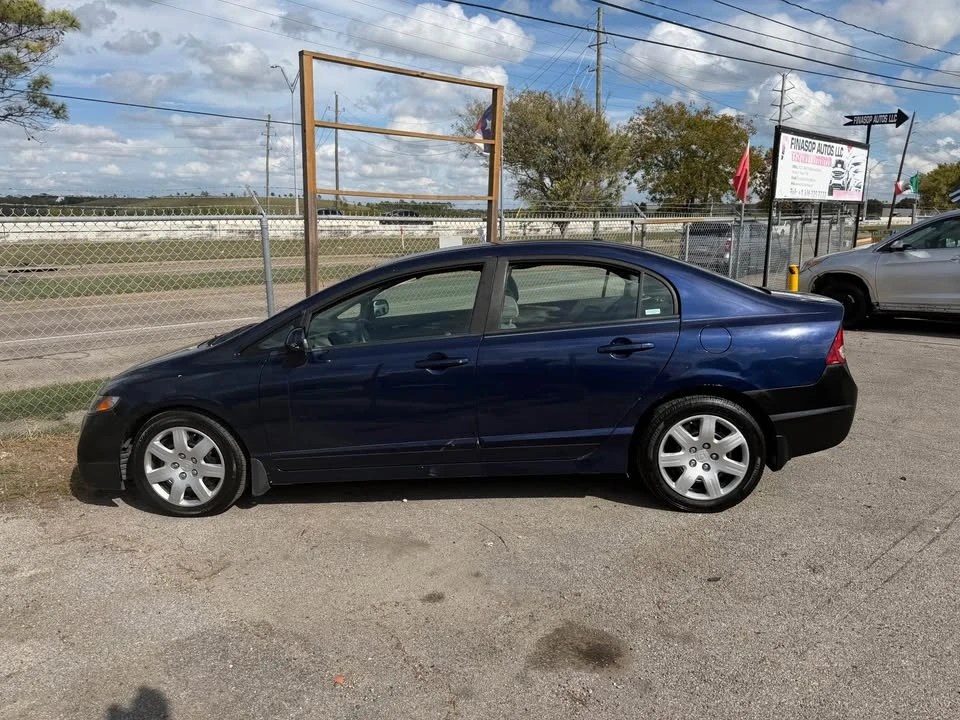 2009 Honda Civic 8th Gen - Image 2 of 7