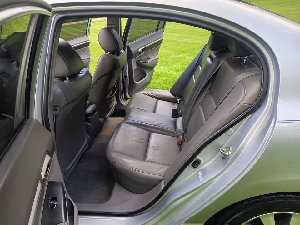 2009 Honda Civic 8th Gen - Image 10 of 15