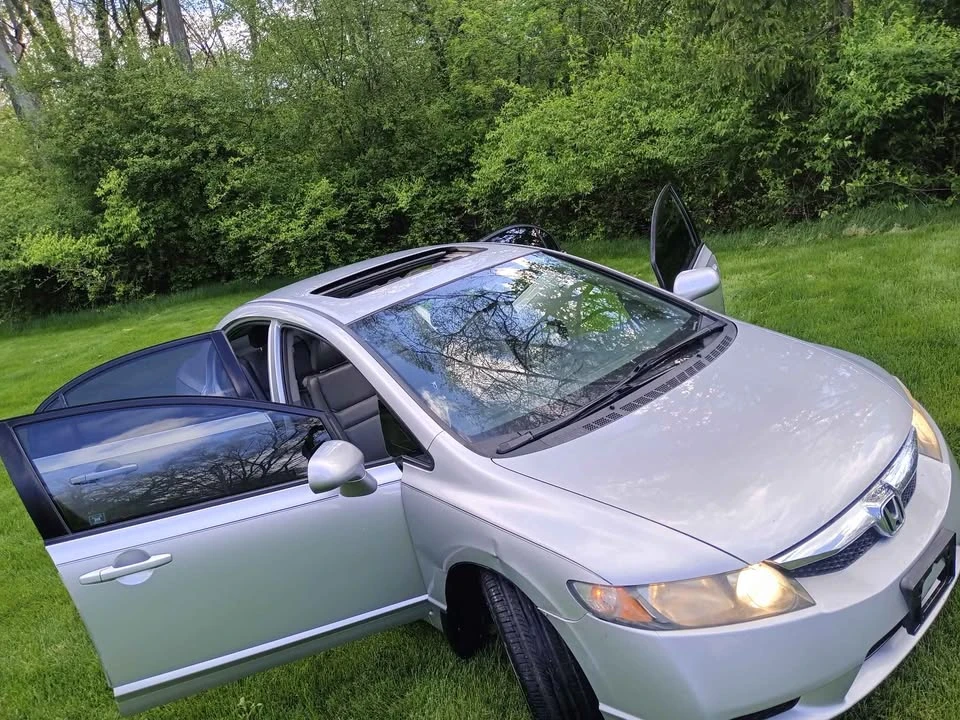 2009 Honda Civic 8th Gen - Image 6 of 15