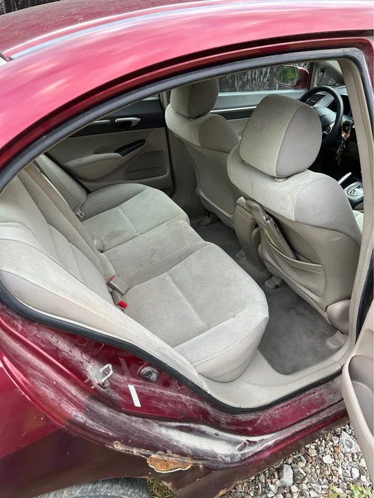 2009 Honda Civic 8th Gen - Image 6 of 6