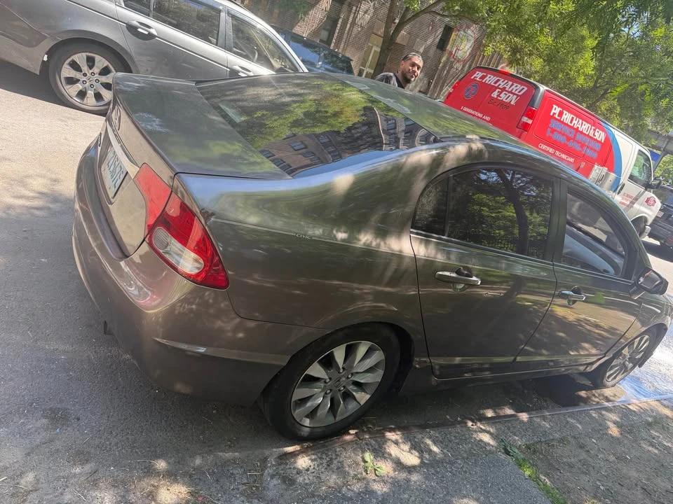 2009 Honda Civic 8th Gen - Image 6 of 9