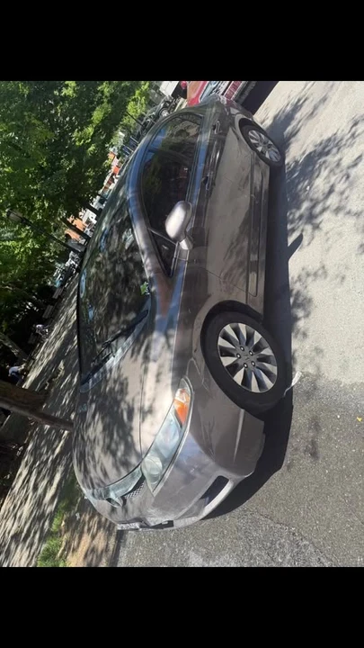 2009 Honda Civic 8th Gen - Image 9 of 9