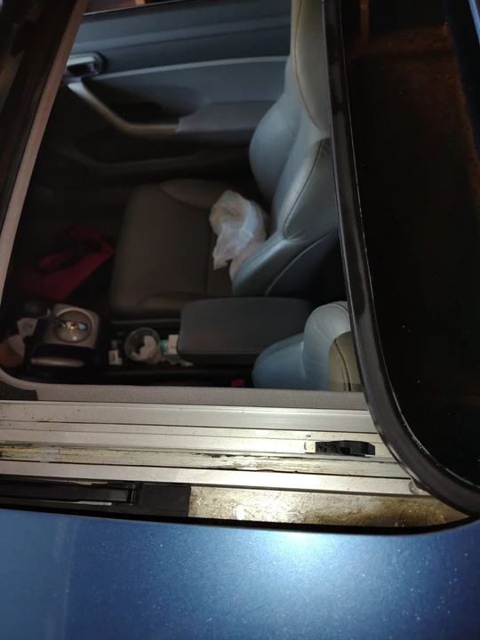 2009 Honda Civic 8th Gen - Image 14 of 19