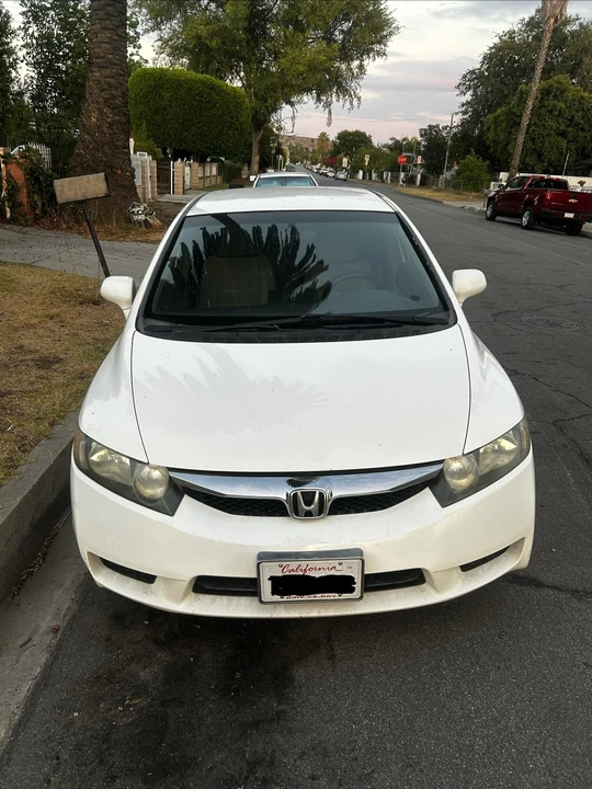 2009 Honda Civic 8th Gen - Image 4 of 9