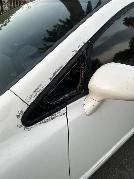 2009 Honda Civic 8th Gen - Image 9 of 9