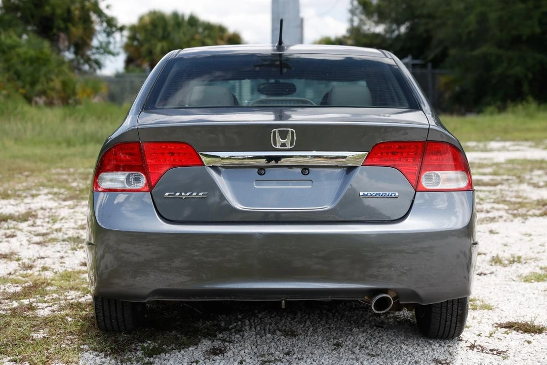 2009 Honda Civic 8th Gen - Image 7 of 31