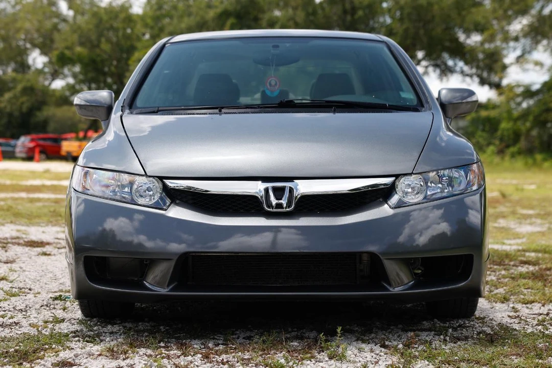 2009 Honda Civic 8th Gen - Image 19 of 31