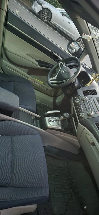 2009 Honda Civic 8th Gen - Image 5 of 7