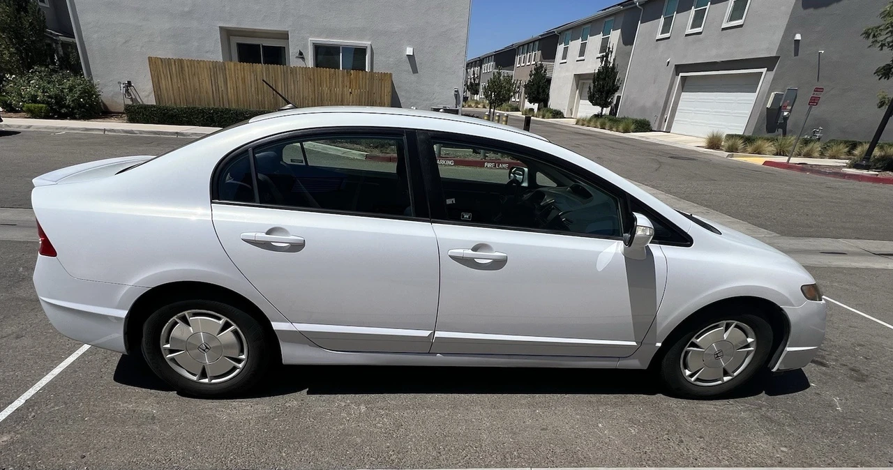 2009 Honda Civic 8th Gen - Image 14 of 19
