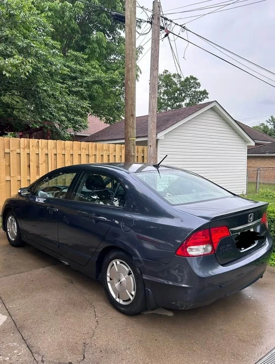 2009 Honda Civic 8th Gen - Image 2 of 10