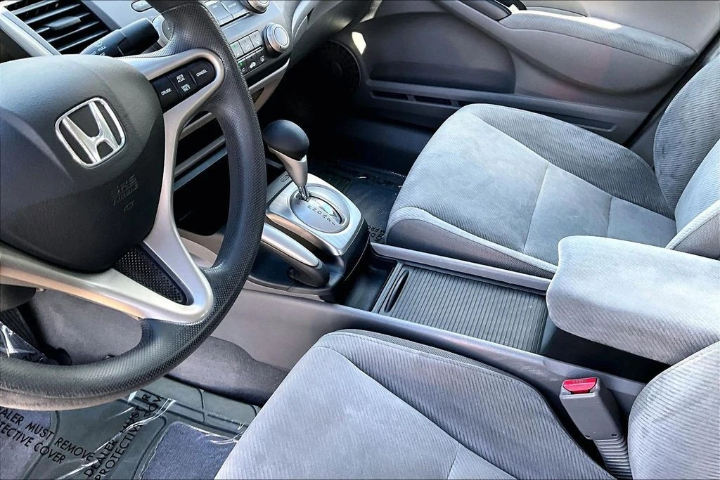2009 Honda Civic 8th Gen - Image 17 of 31