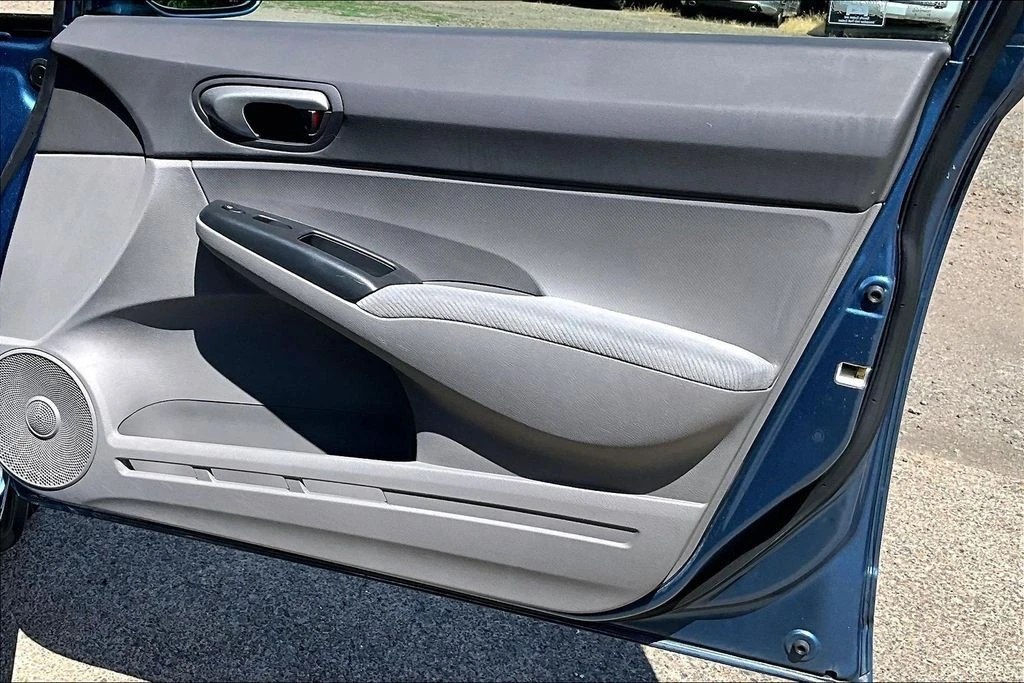 2009 Honda Civic 8th Gen - Image 23 of 31