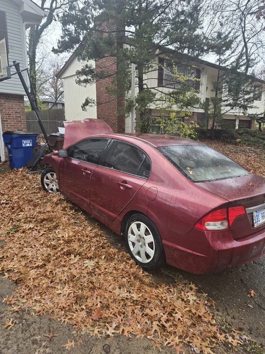 2009 Honda Civic 8th Gen - Image 2 of 5