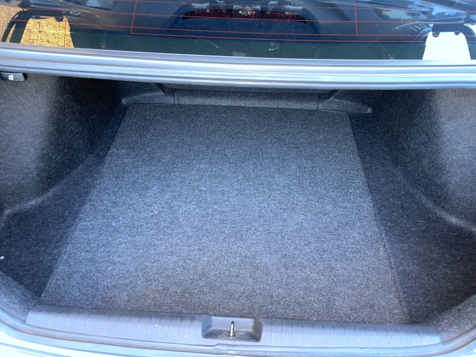 2009 Honda Civic 8th Gen - Image 15 of 31