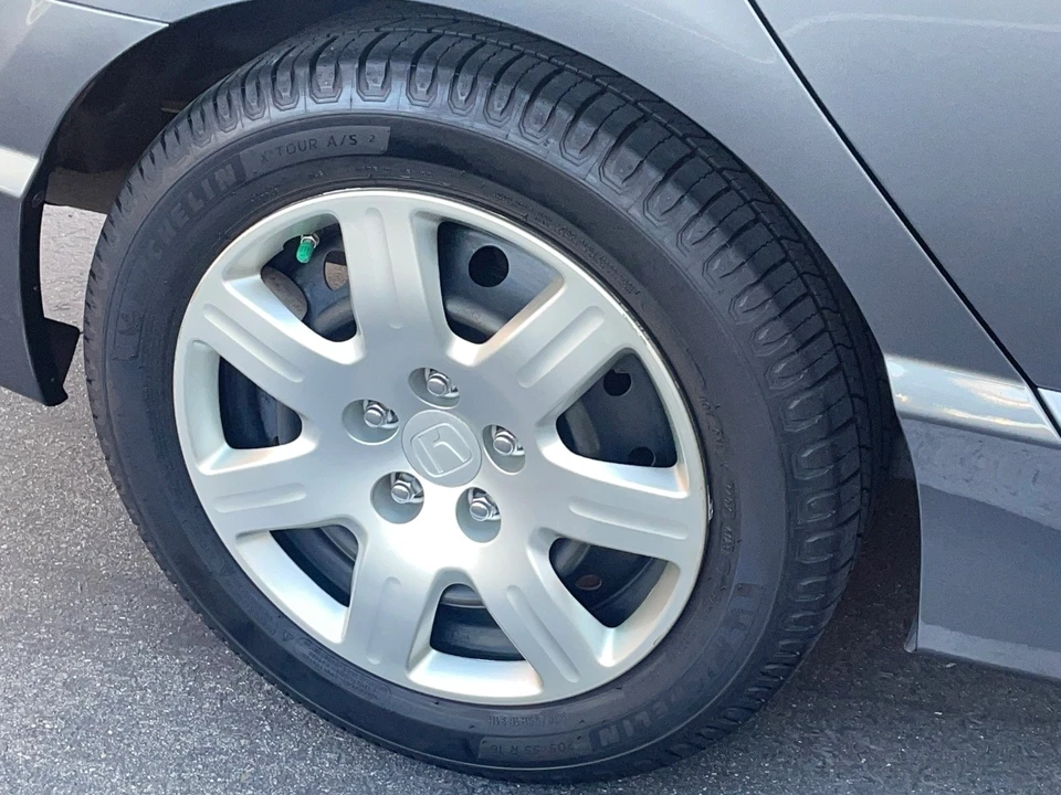 2009 Honda Civic 8th Gen - Image 26 of 31