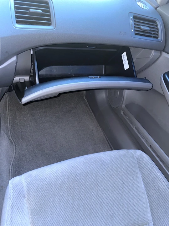 2009 Honda Civic 8th Gen - Image 17 of 31