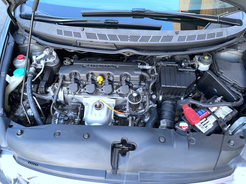 2009 Honda Civic 8th Gen - Image 10 of 31