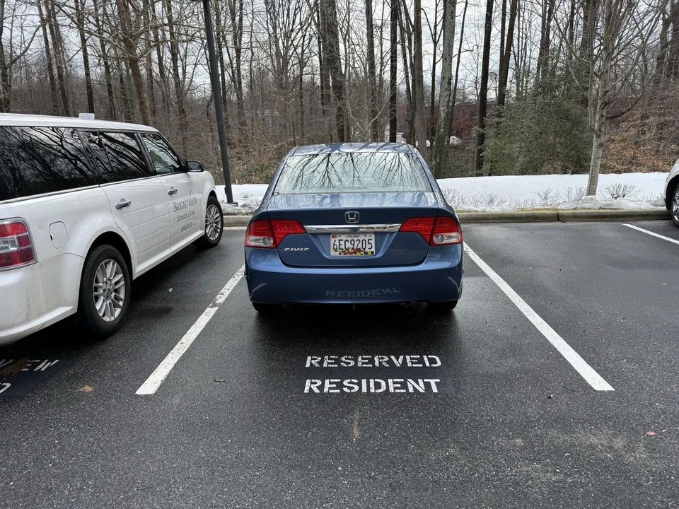 2009 Honda Civic 8th Gen - Image 4 of 5
