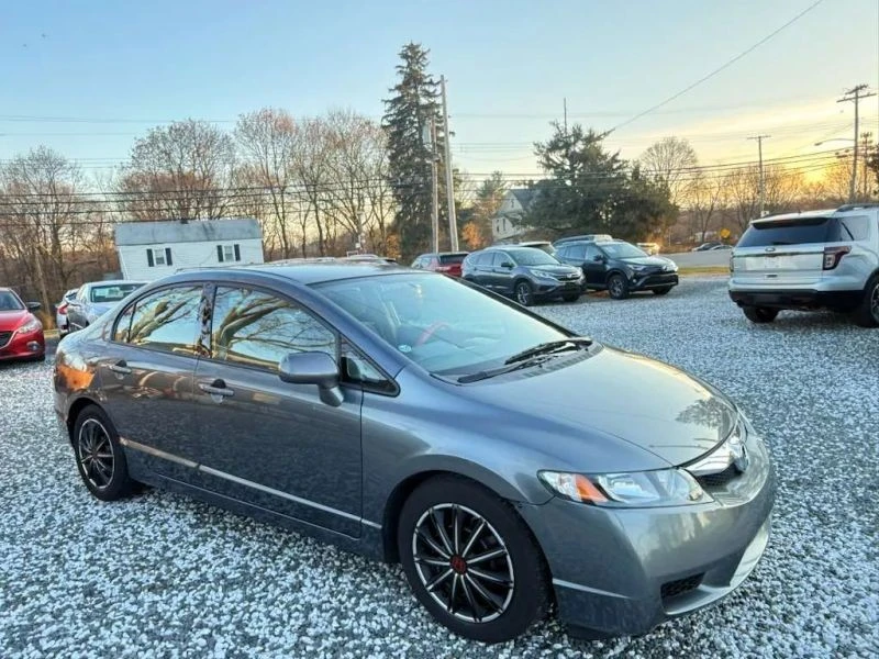 2009 Honda Civic 8th Gen - Image 3 of 12