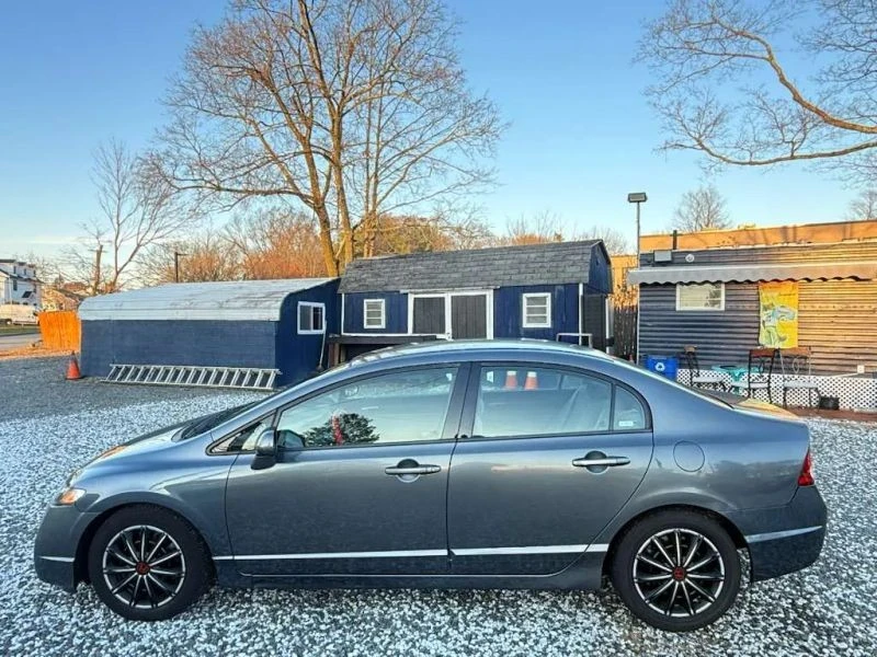 2009 Honda Civic 8th Gen - Image 8 of 12