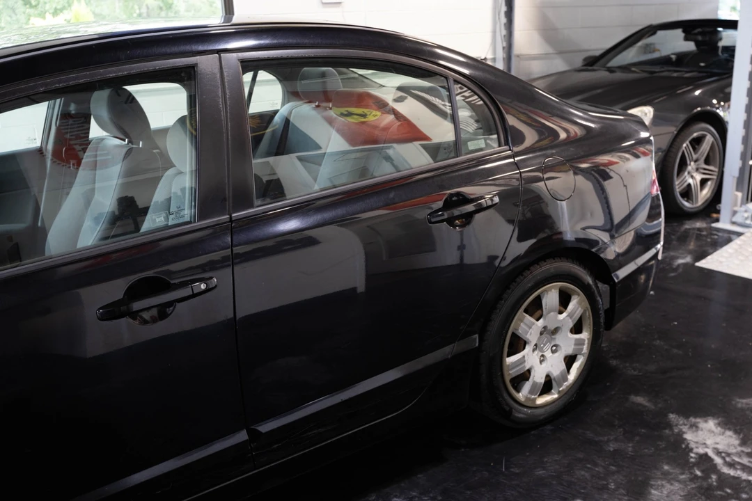 2009 Honda Civic 8th Gen - Image 6 of 31