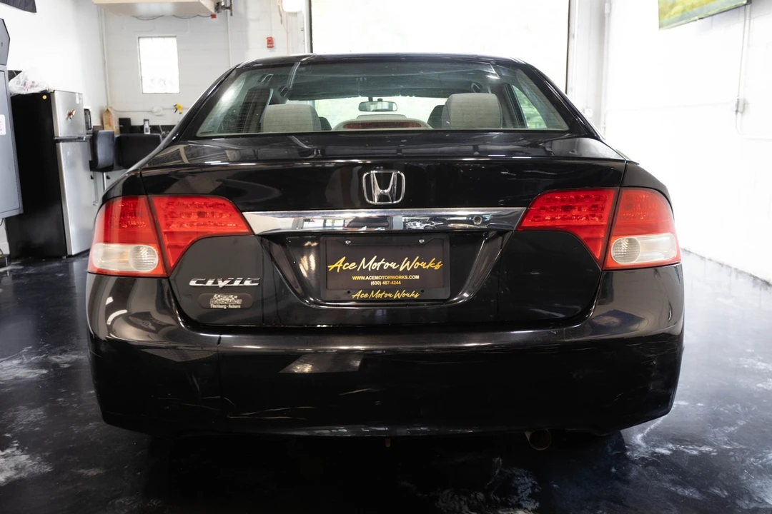 2009 Honda Civic 8th Gen - Image 9 of 31
