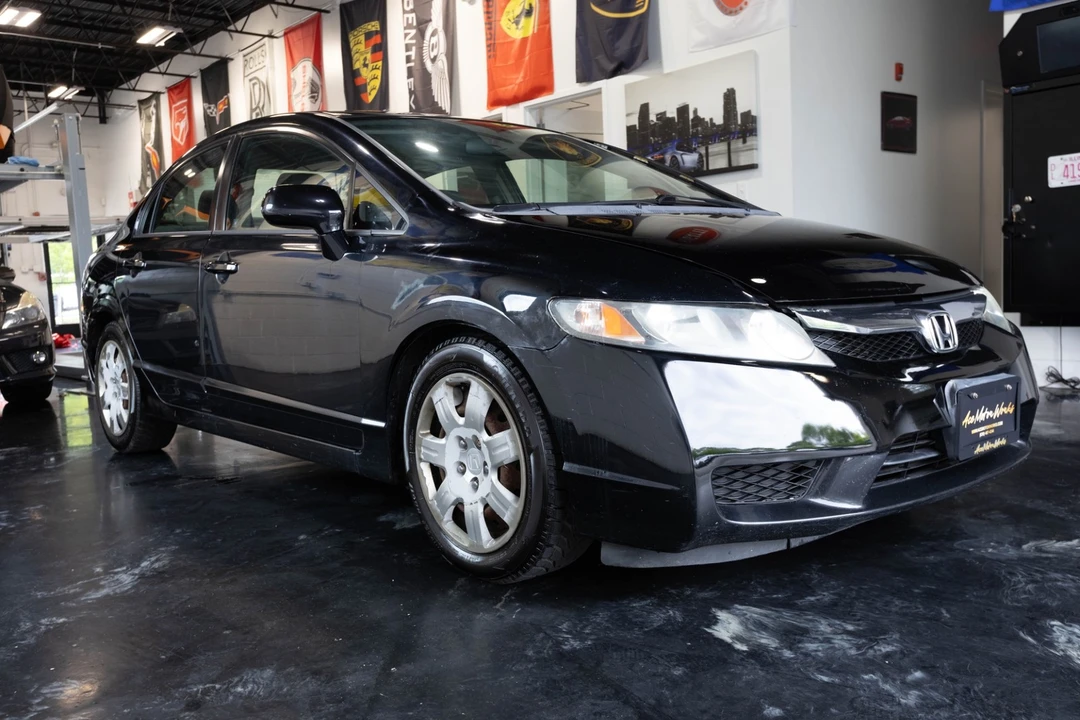 2009 Honda Civic 8th Gen - Image 16 of 31