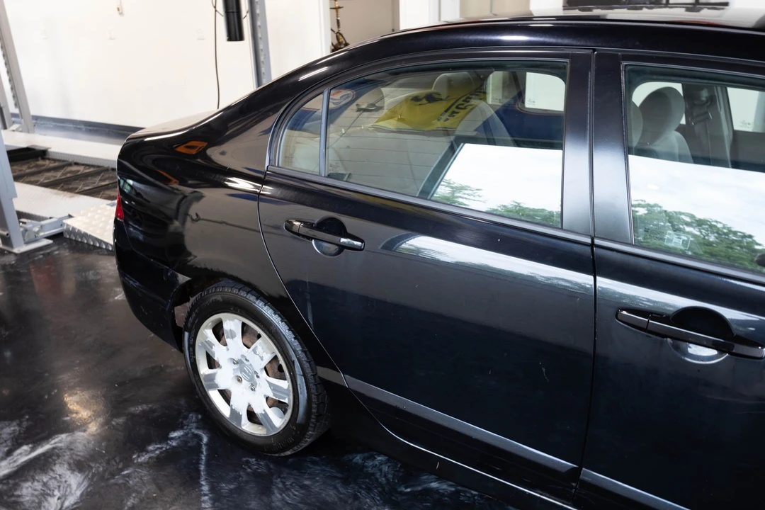 2009 Honda Civic 8th Gen - Image 11 of 31