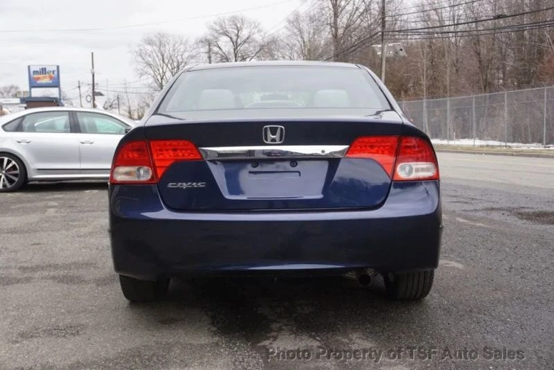 2009 Honda Civic 8th Gen - Image 6 of 12
