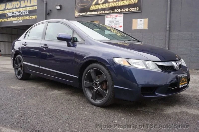 2009 Honda Civic 8th Gen - Image 9 of 12