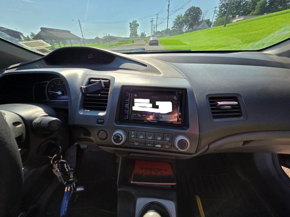 2009 Honda Civic 8th Gen - Image 11 of 12