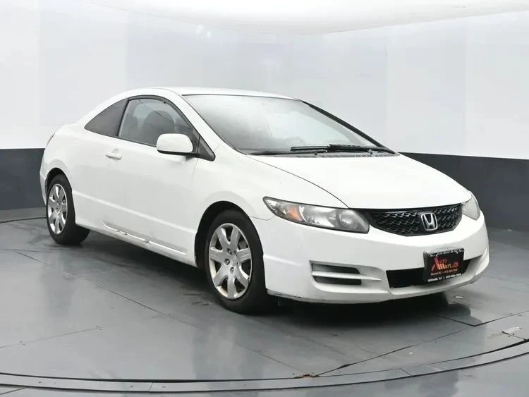 2009 Honda Civic 8th Gen - Image 2 of 12