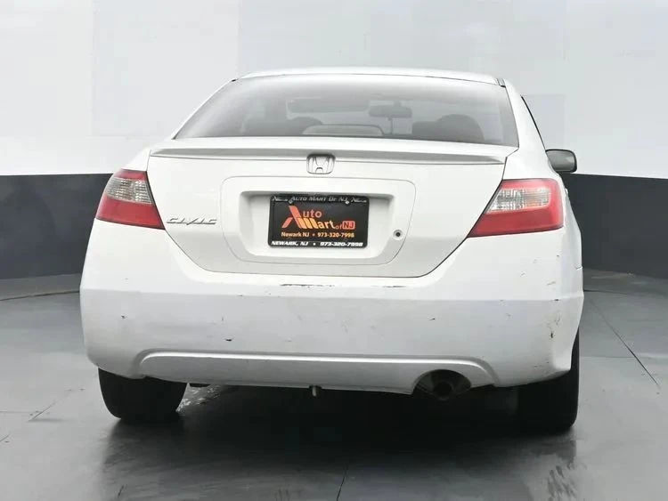 2009 Honda Civic 8th Gen - Image 8 of 12