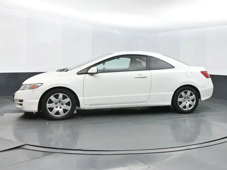 2009 Honda Civic 8th Gen - Image 5 of 12