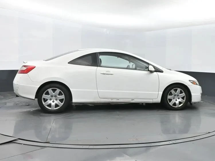 2009 Honda Civic 8th Gen - Image 4 of 12