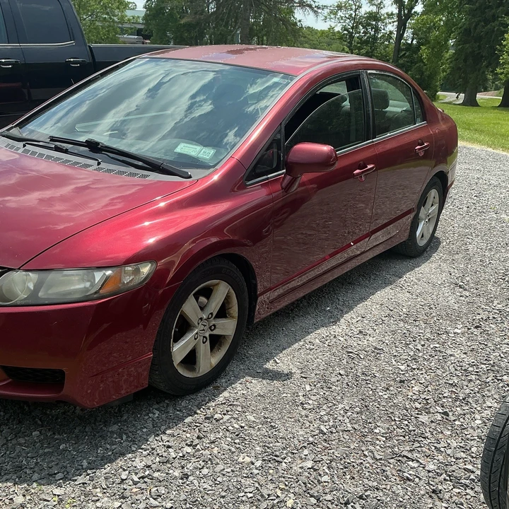 2009 Honda Civic 8th Gen - Image 2 of 6