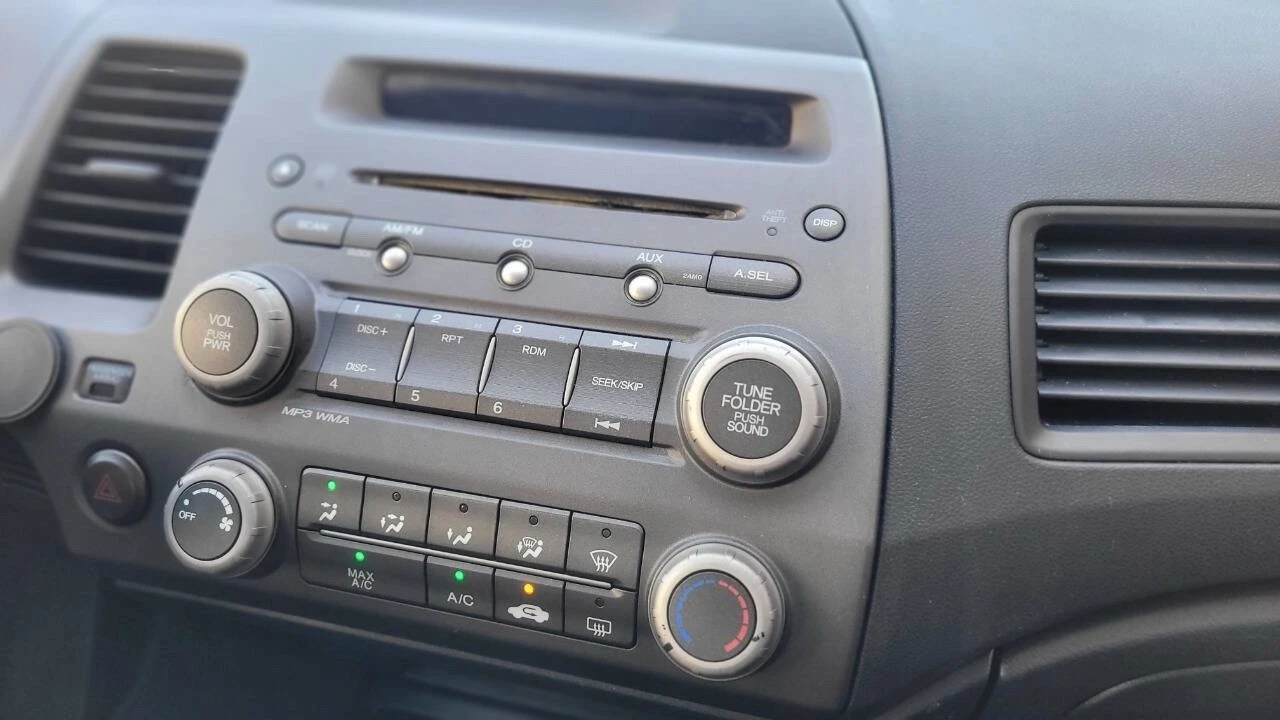2009 Honda Civic 8th Gen - Image 23 of 26