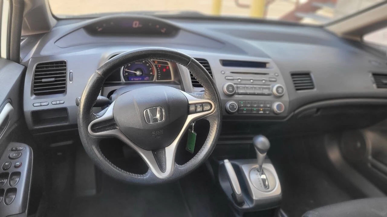 2009 Honda Civic 8th Gen - Image 18 of 26
