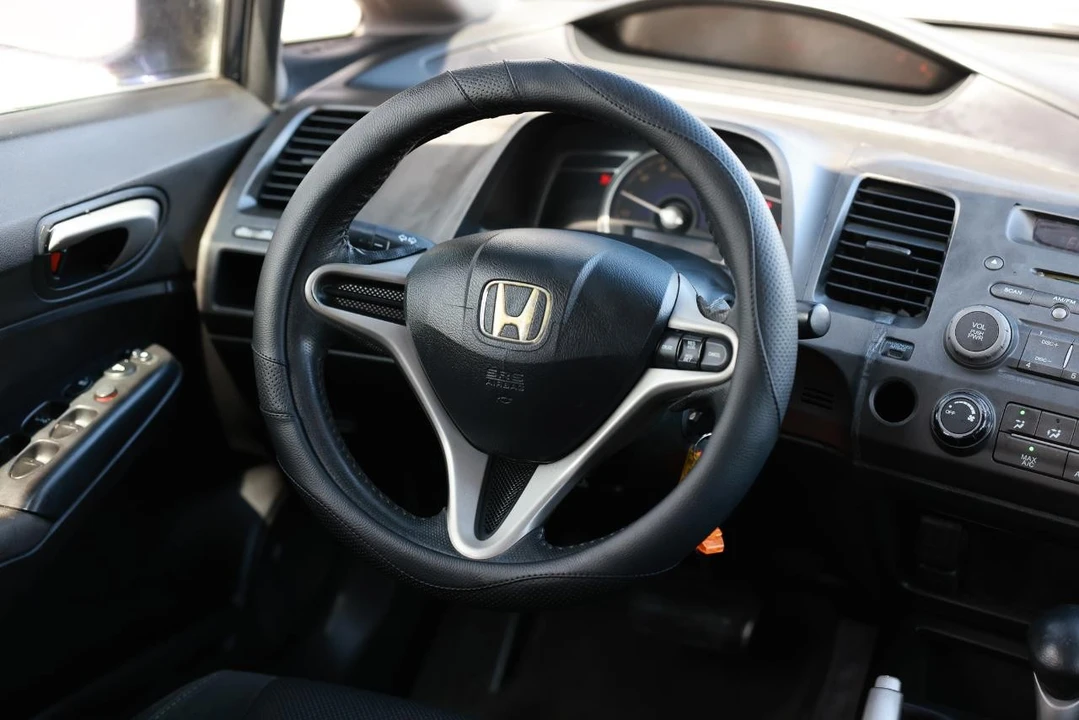 2009 Honda Civic 8th Gen - Image 27 of 31