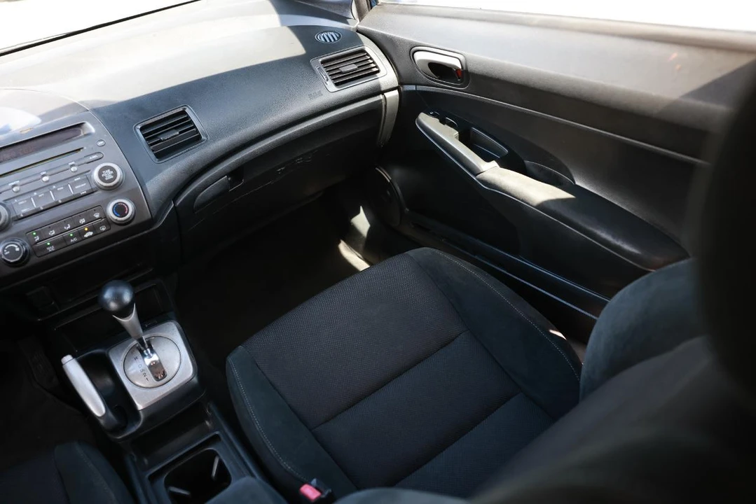 2009 Honda Civic 8th Gen - Image 22 of 31
