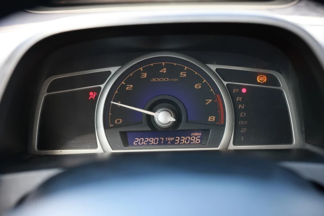 2009 Honda Civic 8th Gen - Image 28 of 31