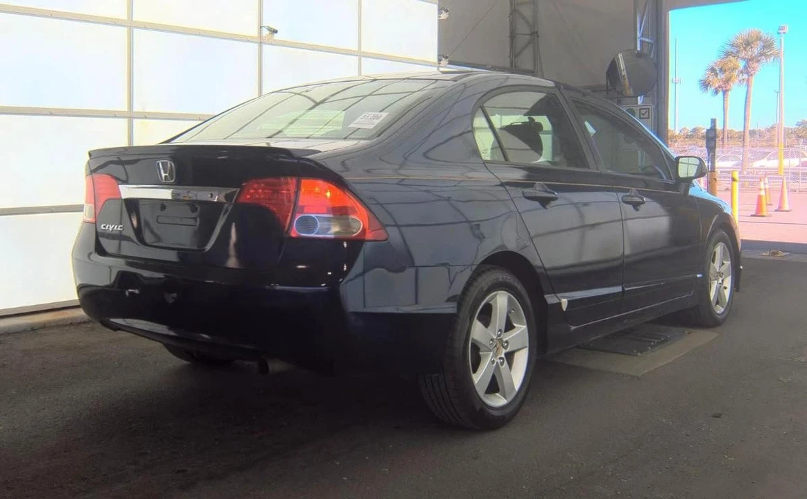 2009 Honda Civic 8th Gen - Image 4 of 10